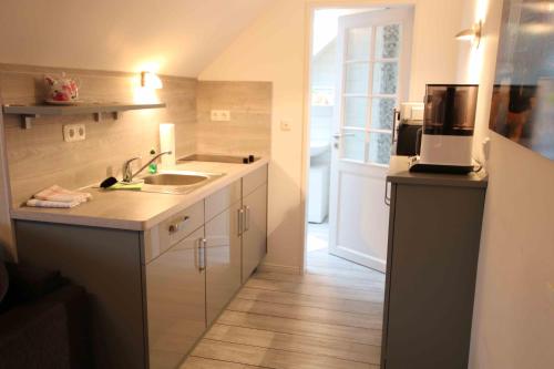 Kitchen, Haus Eichenhain FeWo Hamburg in Other