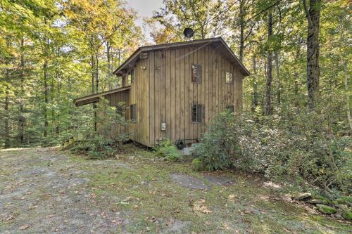 Cabin w/ 3 Acres, Tennis Courts: By 4 Ski Mtns in New Marlborough (MA)