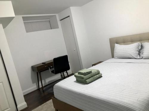 在meiguo.com看到的Private bedroom in Greektown near John Hopkins的介绍图片