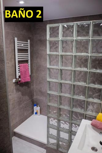 IDEAL & CENTRO, tranquilo GARAJE GRATIS y 2 baños IDEAL & CENTRO, tranquilo GARAJE GRATIS y 2 baños