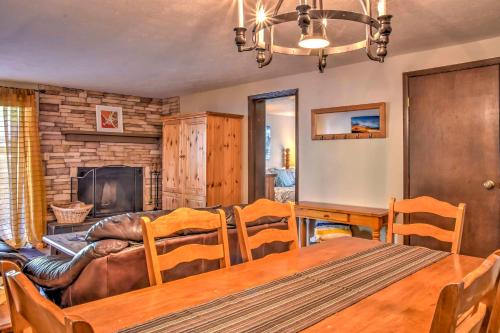 Crested Butte Condo with Pool Access Walk to Slopes - Apartment - Crested Butte