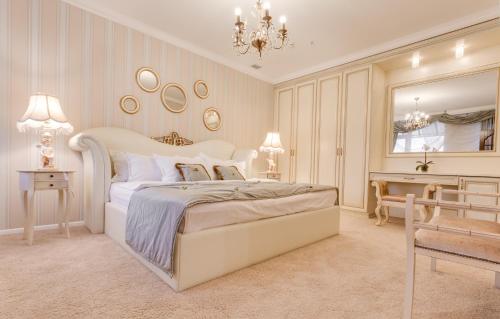 Mozart Hotel - image 3