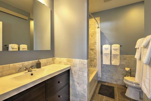 Modern Loft w/Mtn Views - By Downtown Buena Vista! - image 5