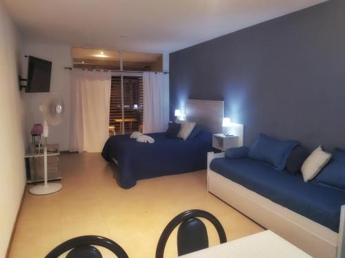 Casa Azcuénaga - Parque - Zona comercial - Aerop 15 min (Casa Azcuenaga - Parque - Zona comercial - Aerop 15 min) in Monte Grande (Buenos Aires)