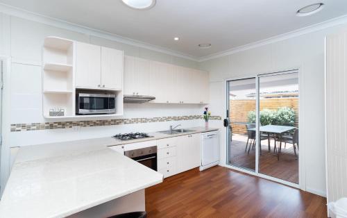 Konyha, Canberra Ave Villas in Queanbeyan