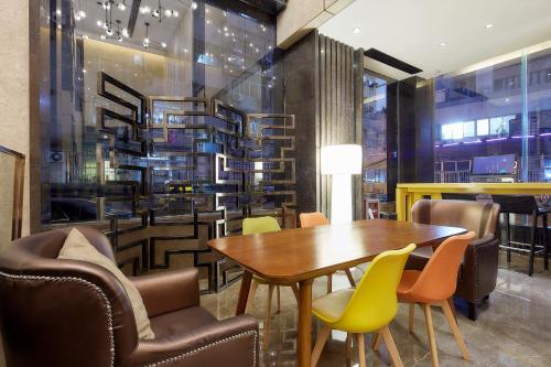 Insail Hotels ( Huanshi Road Taojin Metro Station Guangzhou)