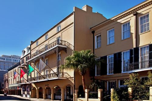 Holiday Inn Hotel French Quarter-Chateau Lemoyne, an IHG Hotel New Orleans 