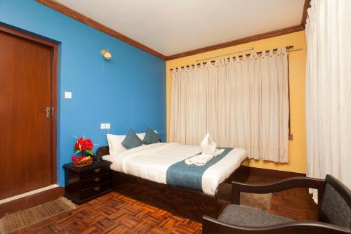 room detail thumbnail 1