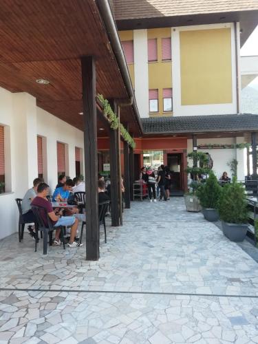 Hotel Rezia Valtellina 4