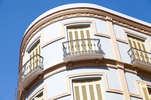 Superior Two-Bedroom Apartment with Balcony room in Apartamentos Pinar Málaga Centro - Carretería