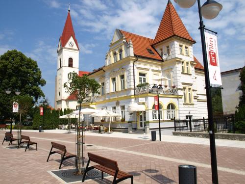 Hotel Margit - Accommodation - Trenčianske Teplice