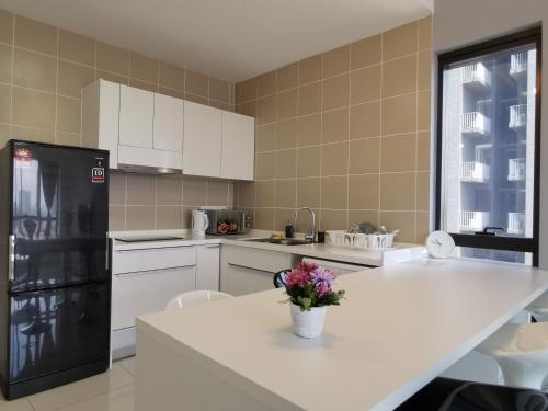 Eminent Suite - Icon City, Petaling Jaya