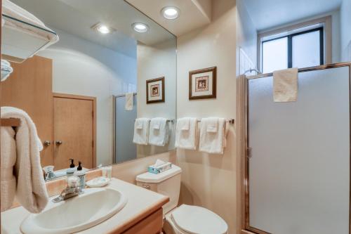 Eaglewood 3 | Discover Sunriver - image 4