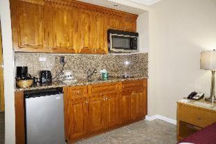 Room #5643313 image 4