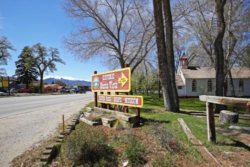 New Downtown Buena Vista Condo with Patio and Mtn Views - image 7