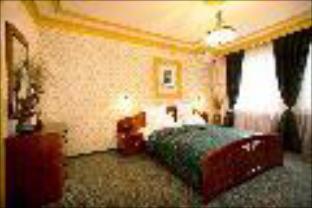Bucharest Comfort Suites Hotel - image 7