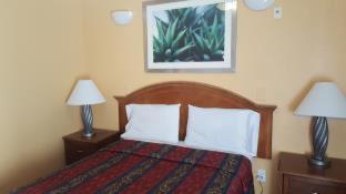 Flamingo Inn Long Beach - image 14