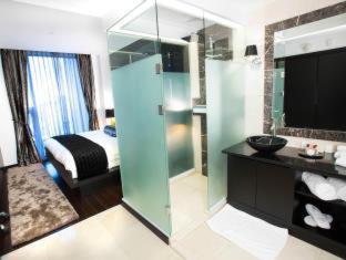 The One Boutique Hotel in Queens, USA