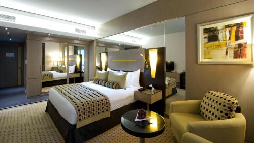 TIME Grand Plaza Hotel Room Type - Deluxe King Room