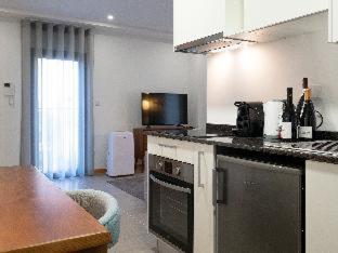Bemyguest - Loft Guest House Jardim das Mães Charming - image 9