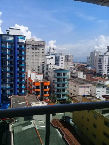 APARTAMENTO NA PRAIA GRANDE SP.