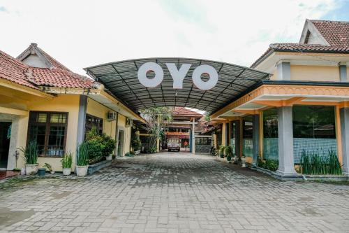 OYO 1984 Hotel Istana Family (OYO 1984 Hotel Istana Family Syariah)