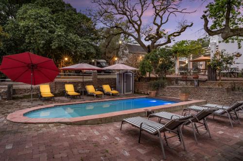 Swimmingpool, Oude Wellington Estate Guesthouse in Wellington