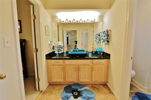 South Padre Island Condo with Pool Access and Balcony! - image 9