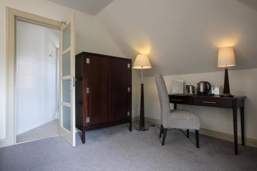 Nether Abbey Hotel 3