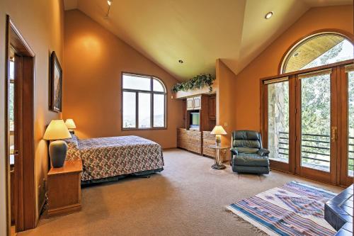 Spacious Home with Mtn Views 2Mi to Steamboat Resort - image 6