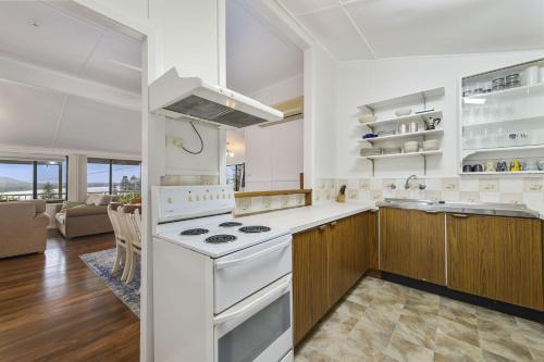 Aurelia, 14 Stewart Street in Crescent Head