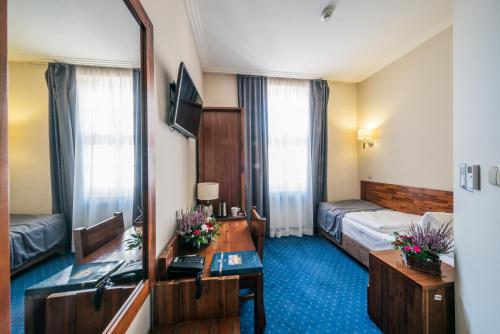 Hotel Piast Wroclaw Centrum Hotel Piast is perfectly located for both business and leisure guests in Wroclaw. The property features a wide range of facilities to make your stay a pleasant experience. Take advantage of the hotel