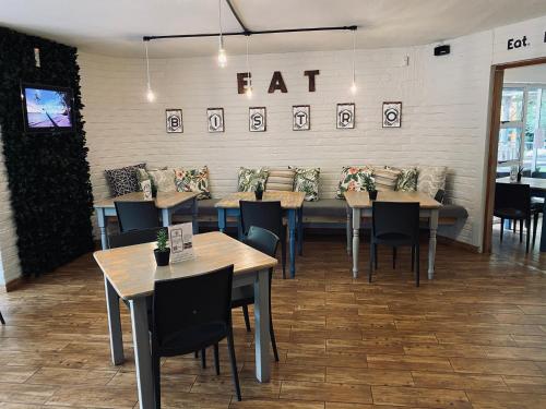 Restaurante, Alpine Bed and Breakfast in Maclear