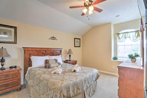 Home with Private Pool and Games 10 Mi to Disney - image 9
