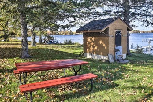 Cozy Cabin with Deck and Private Dock on Nelson Lake! - image 7