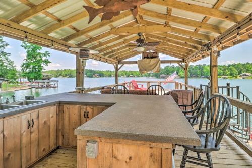 Lake Martin Cabin with Luxury Dock and Kayaks! - image 6