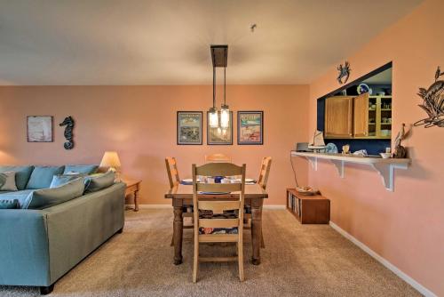 Peaceful Ocean View Condo with Pool and Bay Access in Ocean View, USA