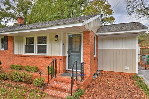 Charlotte Area Home with Patio - 6 Miles to Downtown