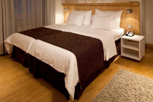 Dahlia Inn - image 5