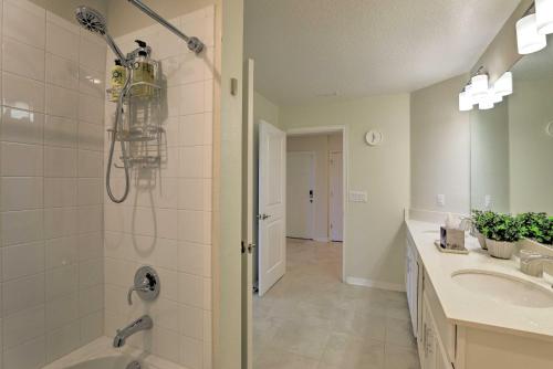 Storey Lake Retreat Resort Living 5 Mi to Disney - image 5
