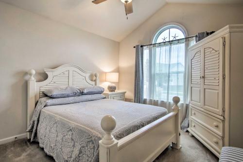 Coastal Home Ideal for Groups - 7 Miles to Fenwick - image 4