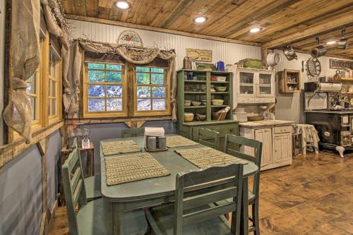 8-Acre North Georgia Mountain Retreat with Creek! - image 8