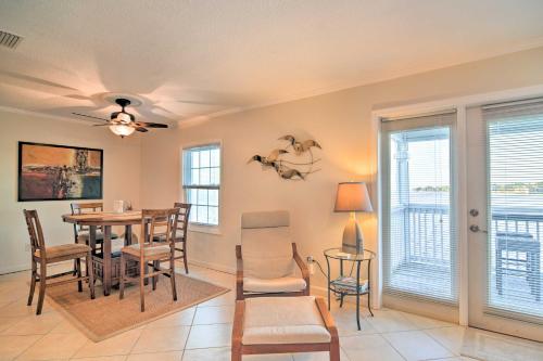 Bayfront Condo 3 Mi to Downtown St Petersburg in St Petersburg, USA