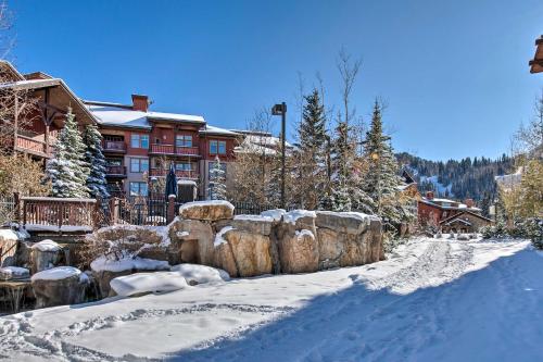 Solitude Mountain Slopeside Ski Condo with Hot Tub!