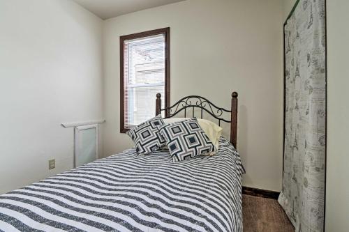 Urban Townhome in Trendy Lawrenceville Area! - image 3