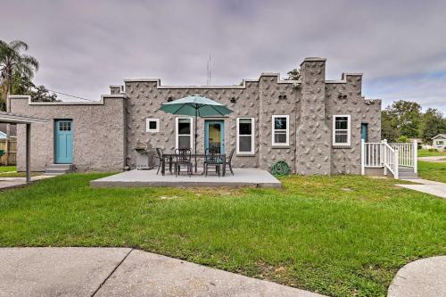 Walk to Dtwn Winter Garden Home with Patio in วินเทอร์ การ์เดน