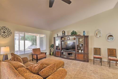 . North Tucson Home with Patio by Catalina State Park!