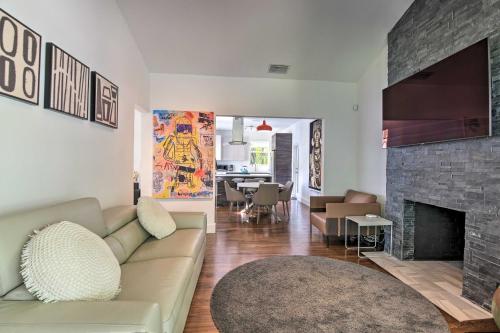 Modern Miami Villa with Pool Oasis about 5 Mi to Beach! - image 7