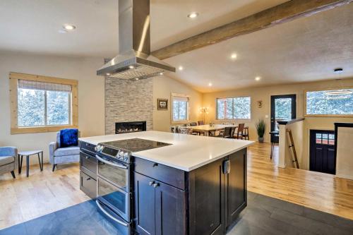 Secluded Alpine Home in Alma w/ Mountain Views! in Blue River