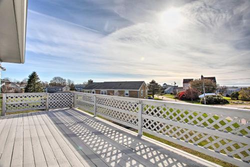 Rhode Island Oceanview Retreat, Walk to Shore